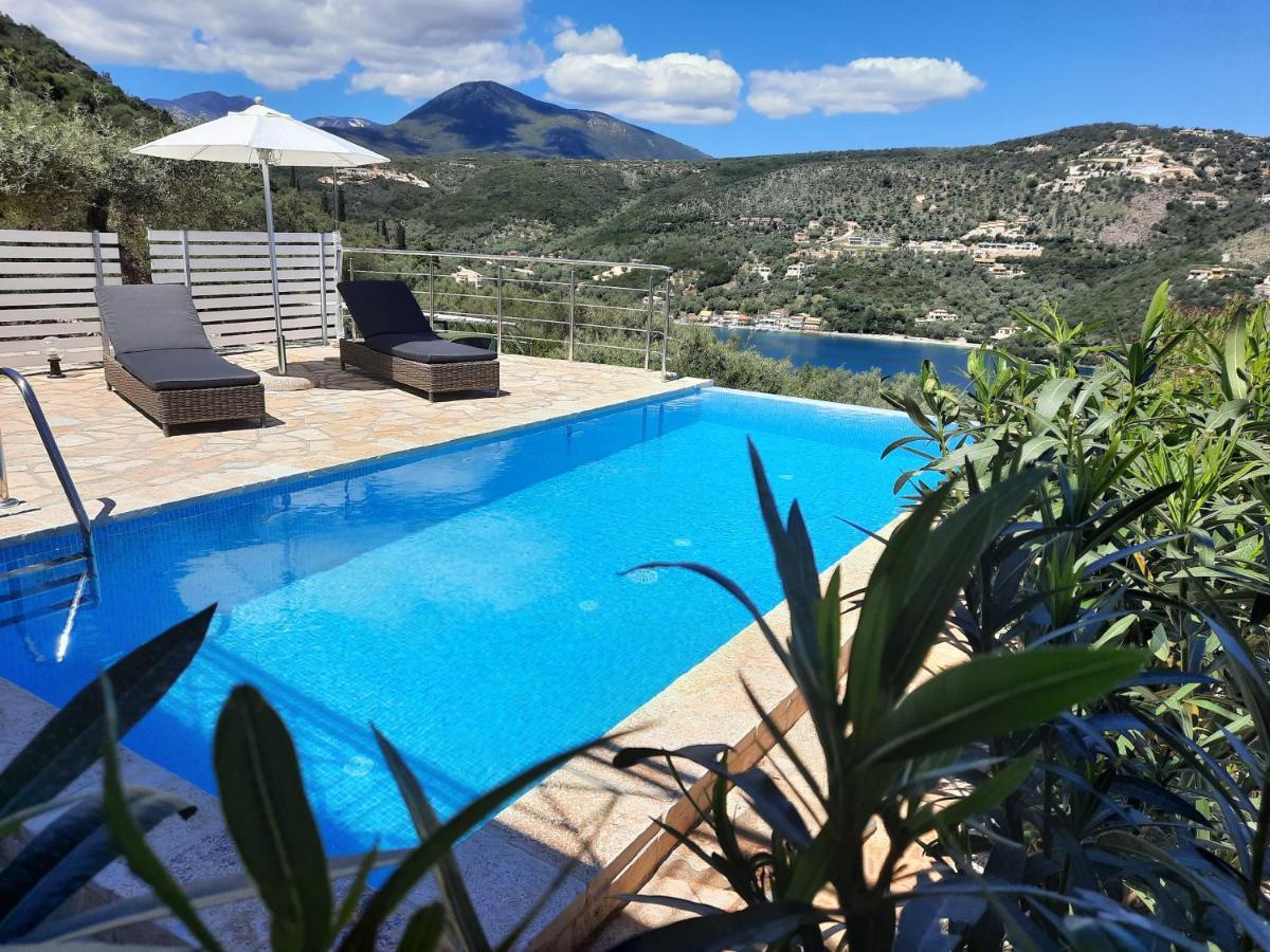 Villas Amantea- Four Villas With Big Pool And Infinity Pool Sivota  Bagian luar foto