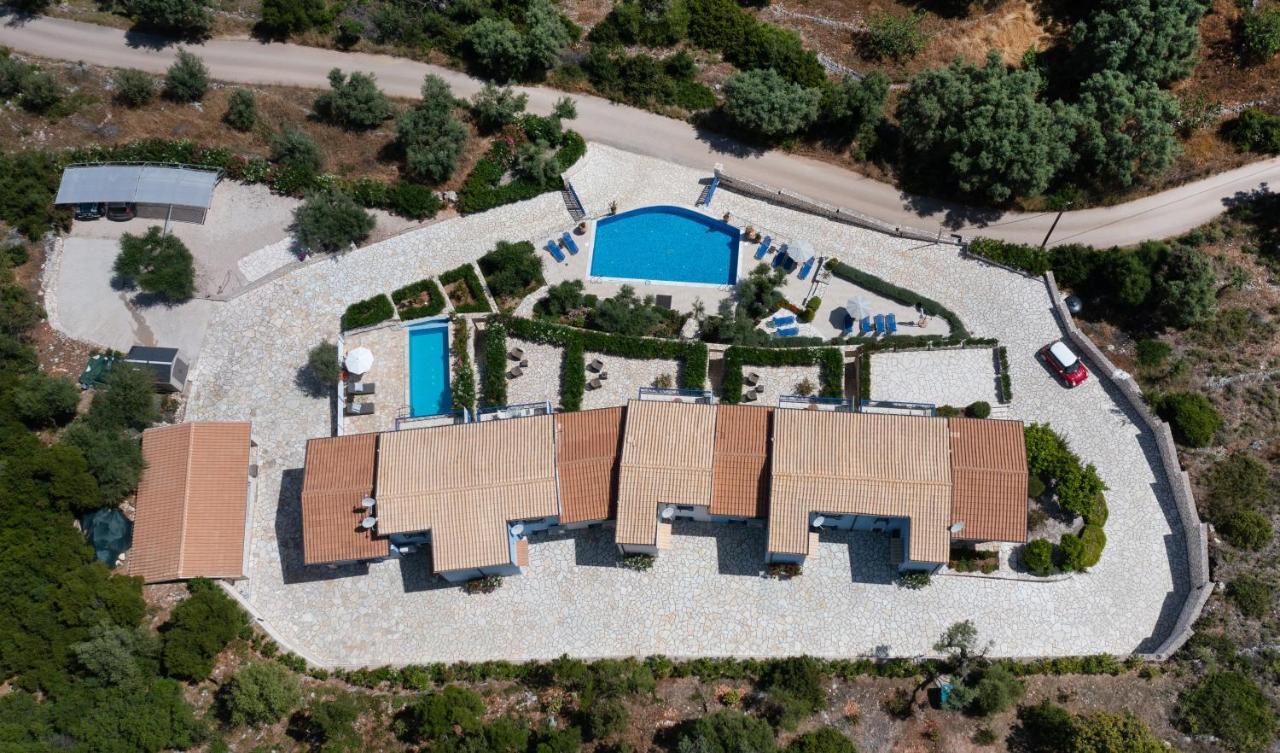 Villas Amantea- Four Villas With Big Pool And Infinity Pool Sivota  Bagian luar foto