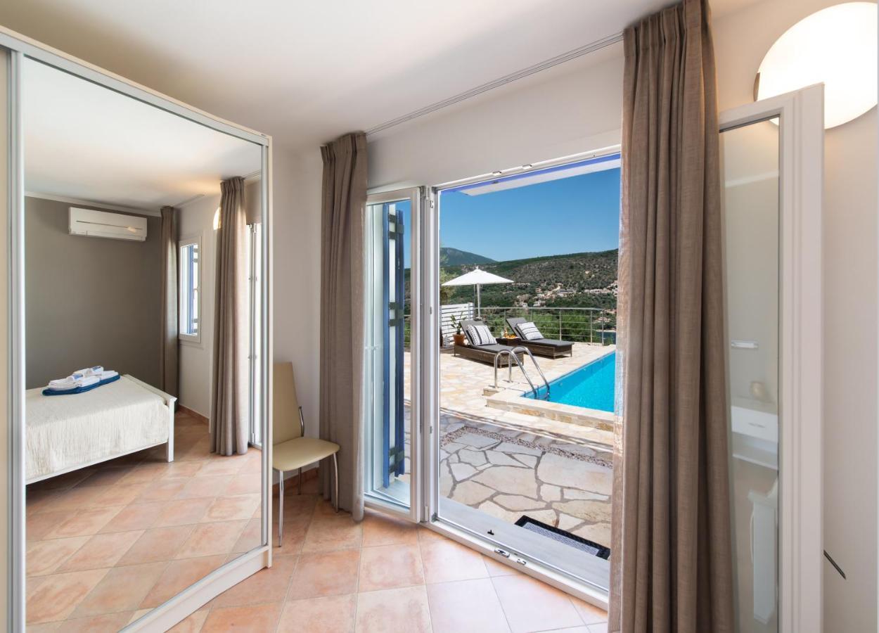 Villas Amantea- Four Villas With Big Pool And Infinity Pool Sivota  Bagian luar foto