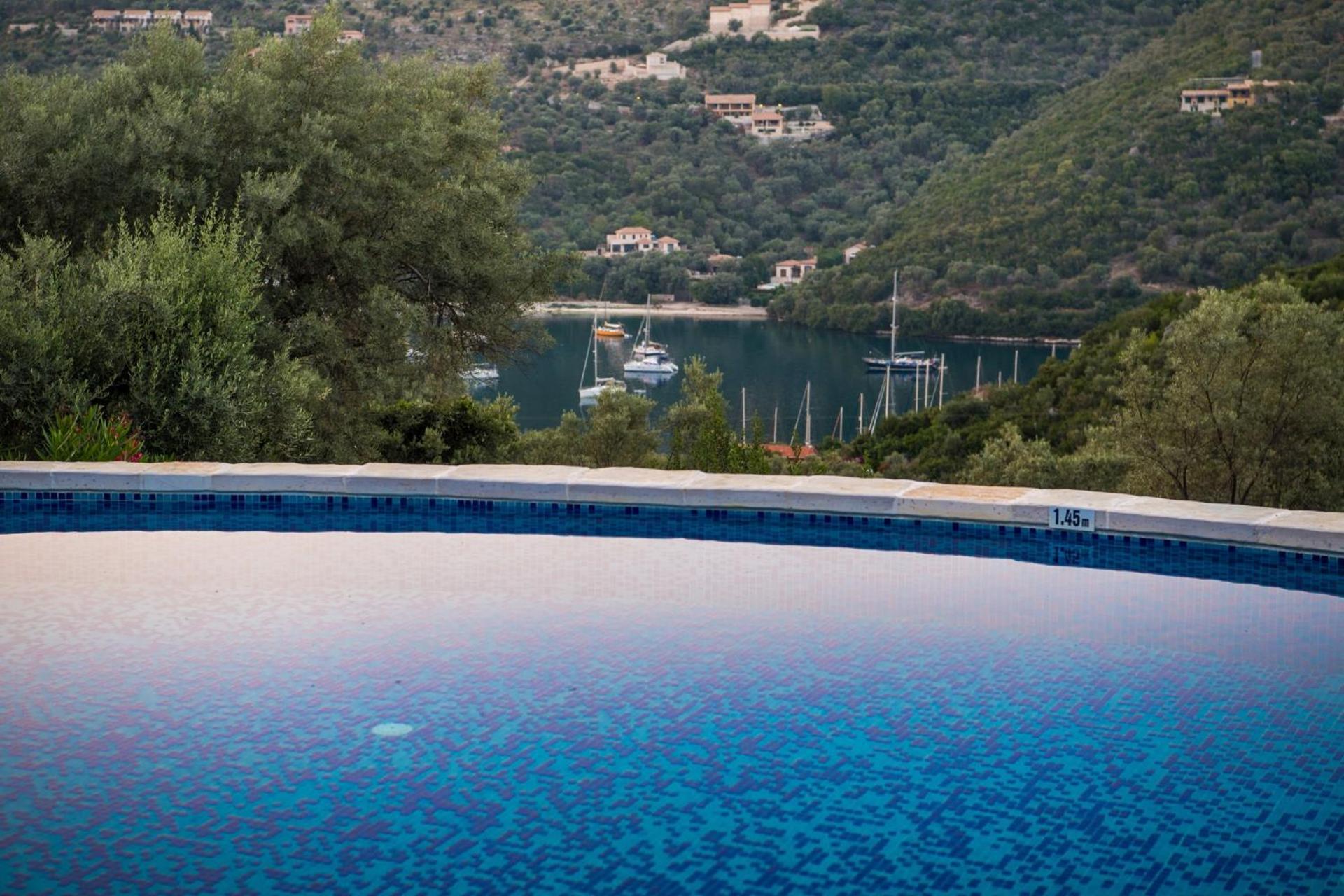 Villas Amantea- Four Villas With Big Pool And Infinity Pool Sivota  Bagian luar foto