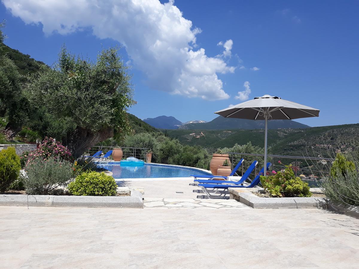 Villas Amantea- Four Villas With Big Pool And Infinity Pool Sivota  Bagian luar foto