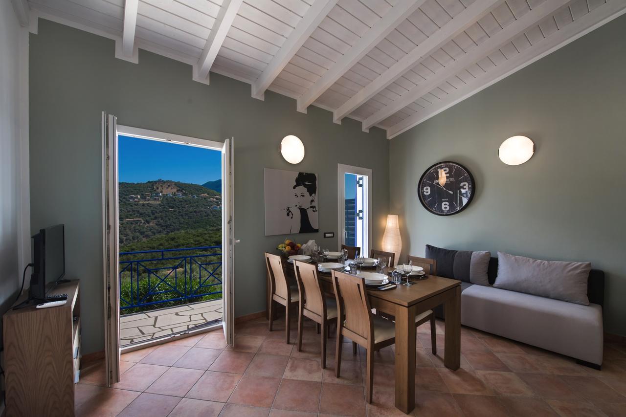 Villas Amantea- Four Villas With Big Pool And Infinity Pool Sivota  Bagian luar foto